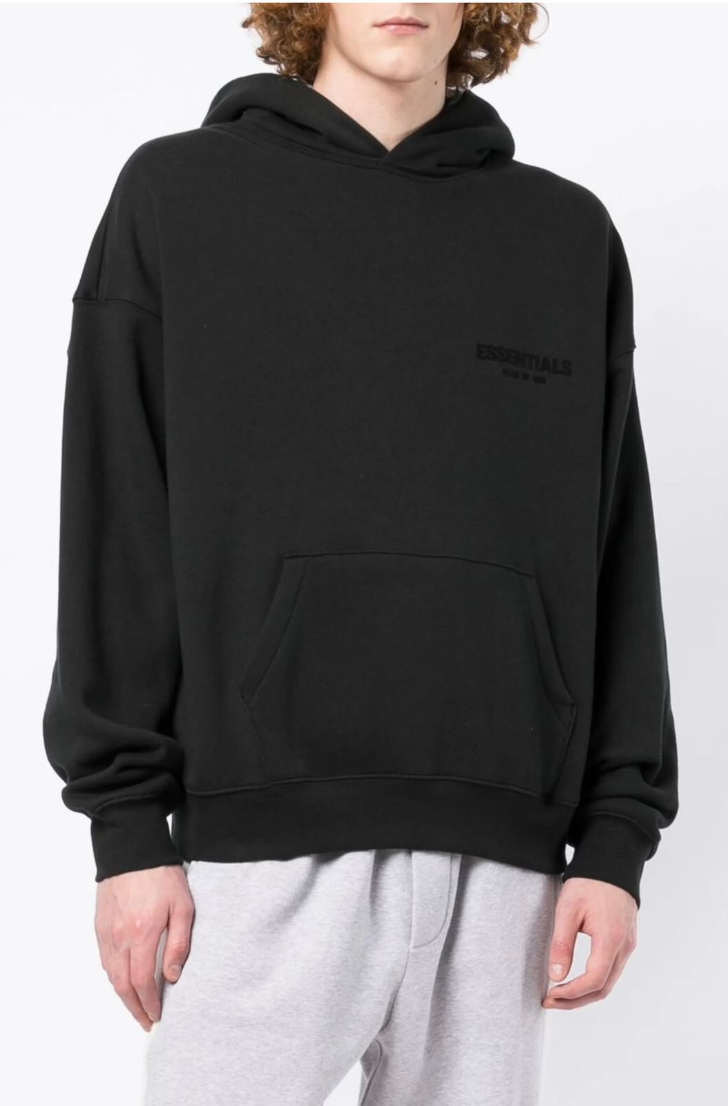 Essentials- Hoodie Negra