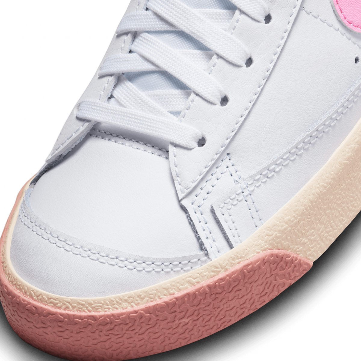 Nike - Blazer Rosa
