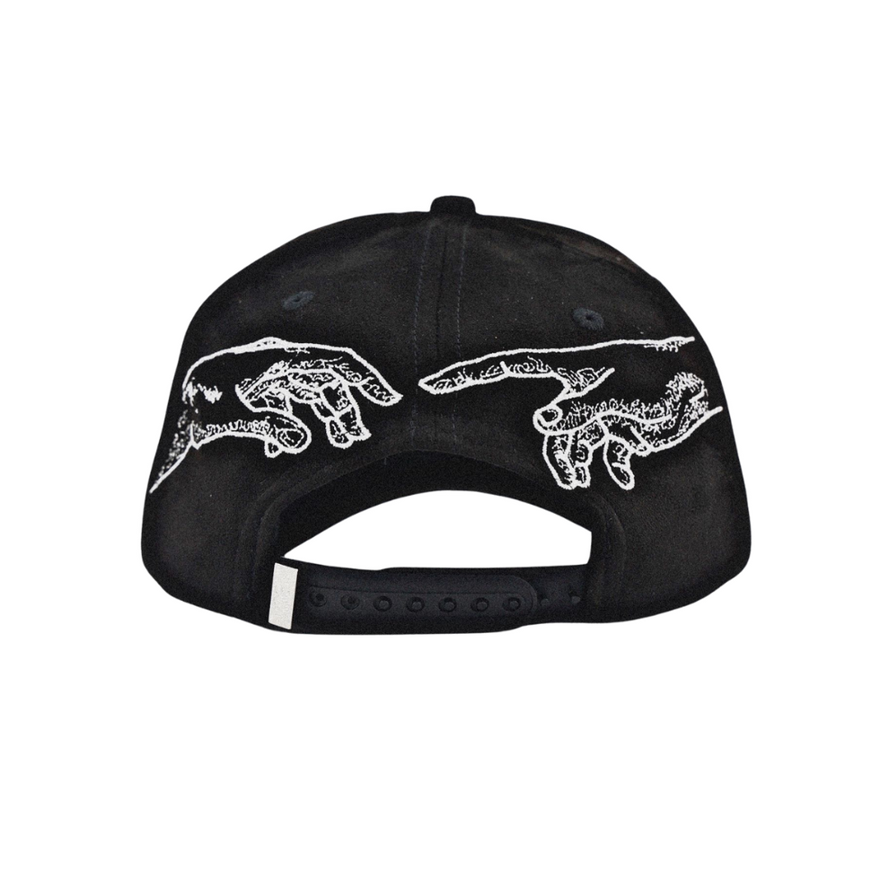 06 Hats-Gorra Negra Estampada