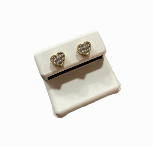 Aretes Corazón - Oro 10k Diamantes Naturales-2 g