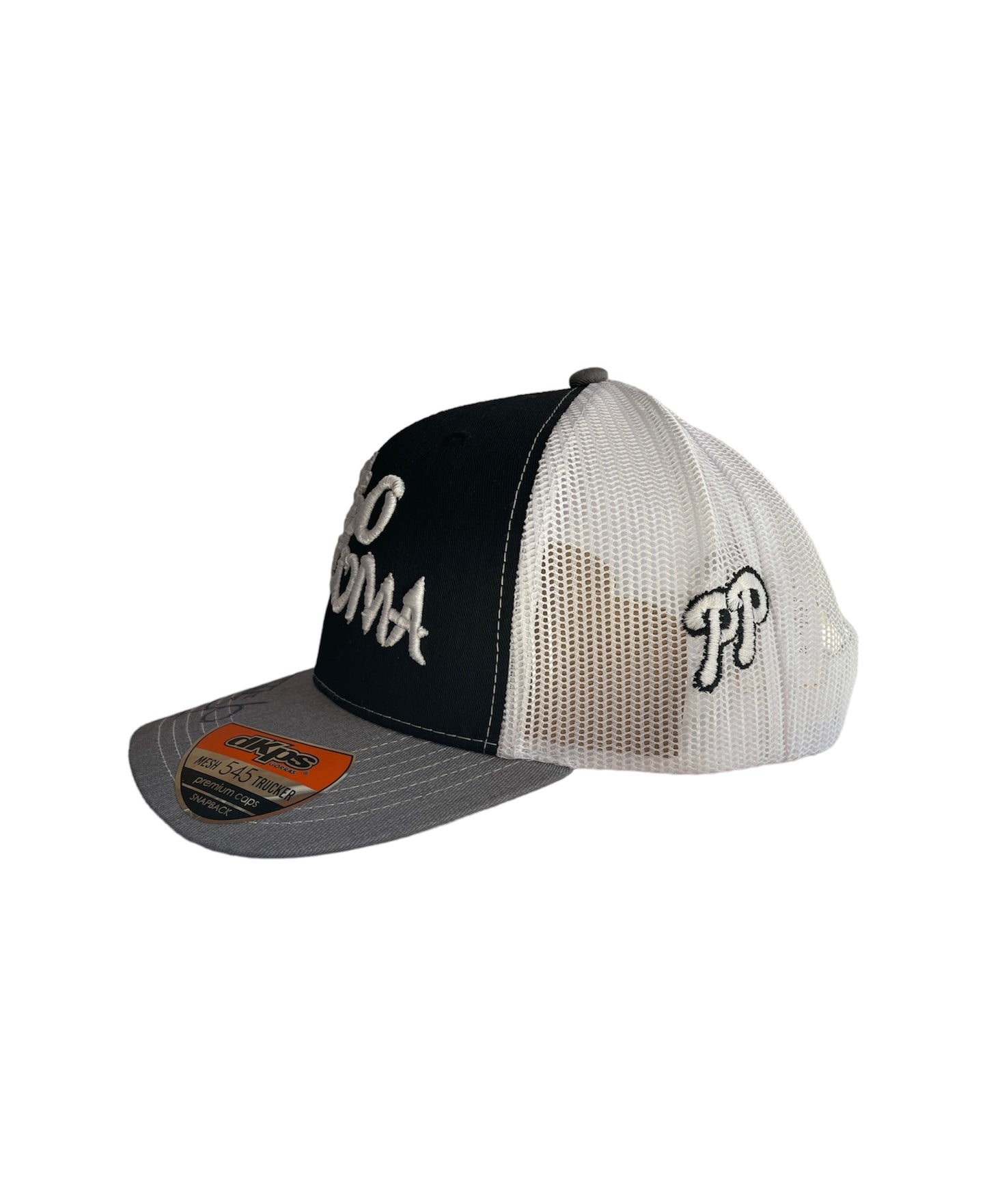 Gorra Firmada Por Peso Pluma - Negra Con Logo